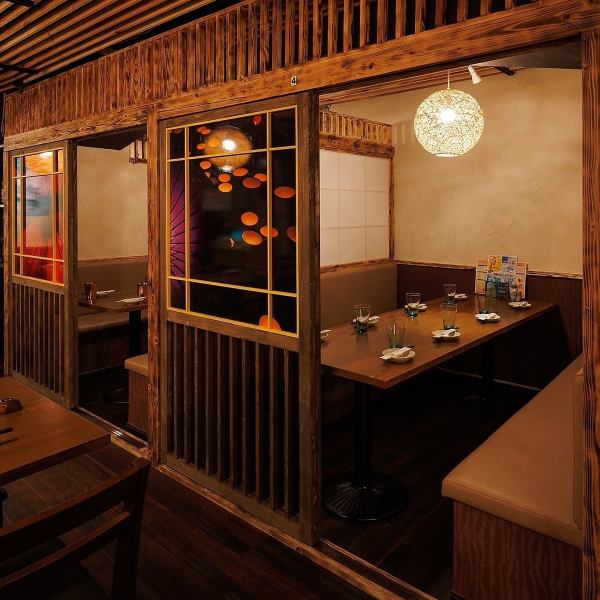 新橋駅徒歩3分！清潔感があり安らぐ空間をご提供。扉付きの完全個室をご用意しております。プライベート空間で人目を気にせずのんびりとお食事を愉しみたい方にも最適です◎少人数様からご利用できるのでお問い合わせもお気軽に。お勤め先での宴会,女子会など最適なプランをご用意してお待ちしております♪