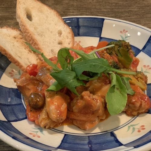 チキンのトマトソース煮込み