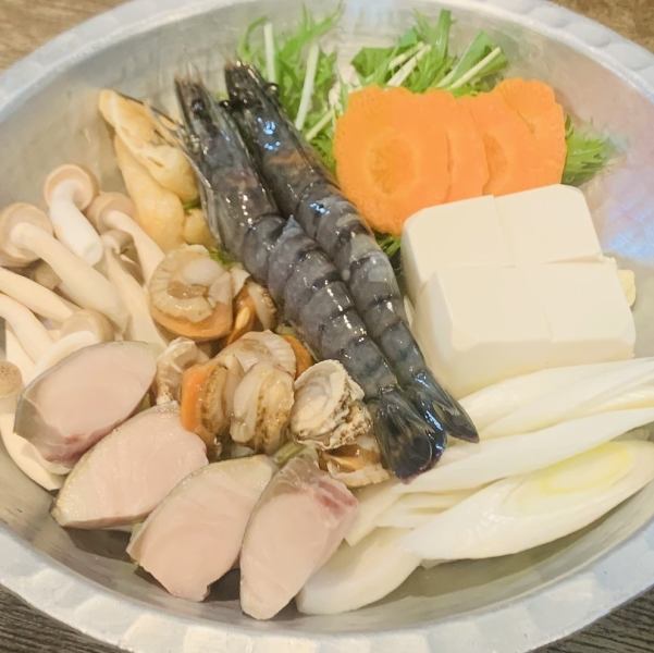 【２H飲み放題付】この忘年会にピッタリな『海鮮寄せ鍋コース』*4500円（税込）