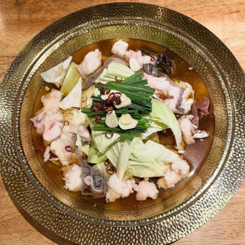 淡路製麺の生パスタで〆！「出汁を愉しむもつ鍋コース」