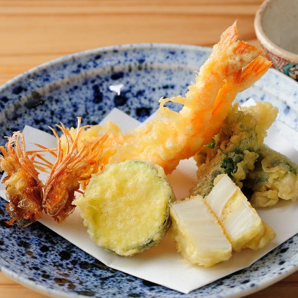 [Enjoy seasonal ingredients] Various types of tempura