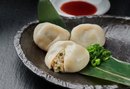 Explosive gravy!! Boiled gyoza (3 pieces)