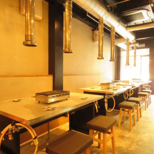Available for private reservations for 20 to 25 people ◎Perfect for welcome/farewell parties, after-work banquets, etc.! Course meals can also be arranged upon request, so please inquire regarding number of guests and budget!! [ Umeda Osaka Yakiniku All-you-can-drink Izakaya Meat All-you-can-eat Girls' party Cheese Samgyeopsal Year-end party]