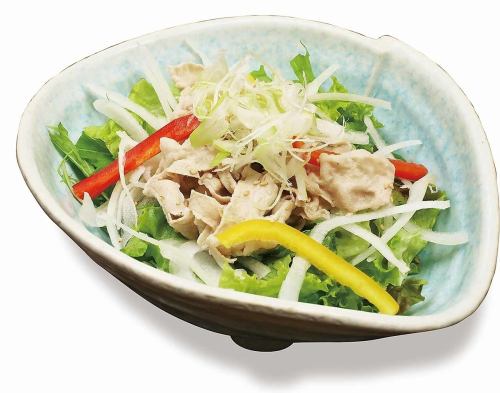 Black pork shabu salad