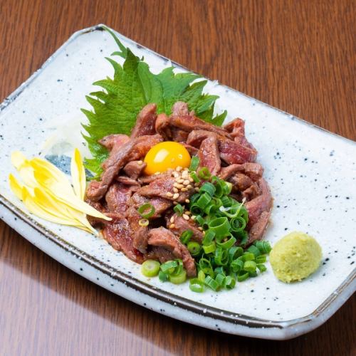 Seared horse sashimi yukke