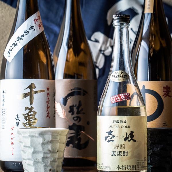 Offers 108 types of local Kyushu sake