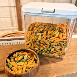 ミックスナッツ