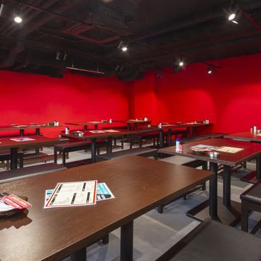 大型宴会、大好評受付中★最大62名様まで収容可能