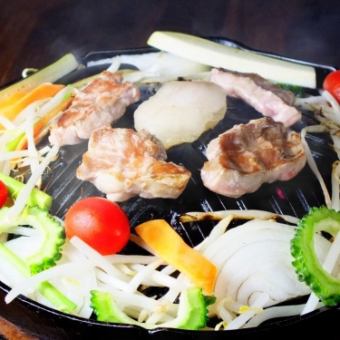 希少アイスランド産ラムが堪能できる120分食べ飲み放題コース5700円→クーポン利用で500円引き!