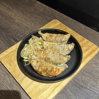 韓国餃子マンドゥ　焼き4個