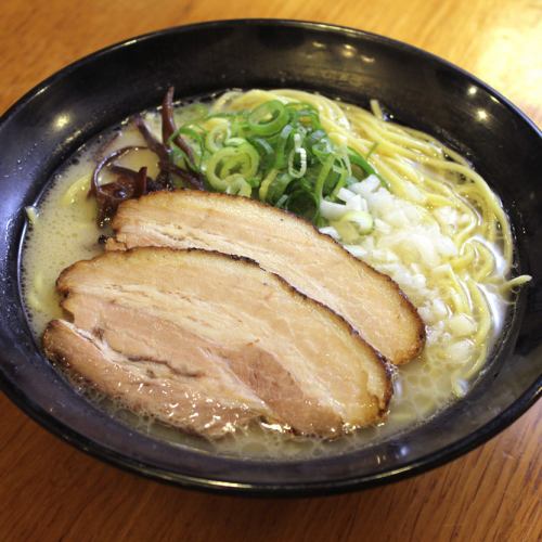 Tonkotsu salt ramen set