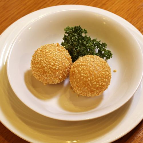 Dessert: Sesame balls