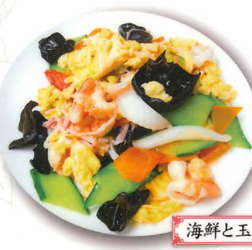 Stir-fried seafood and egg