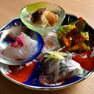 【お手軽コース】2.5H 飲み放題＋お創り、揚げワンタン等　全7品
