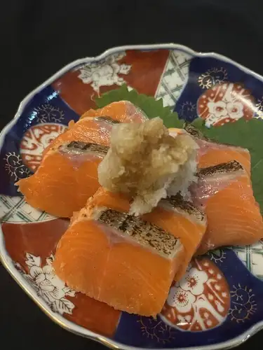 王様サーモン 炙りおろしポン酢