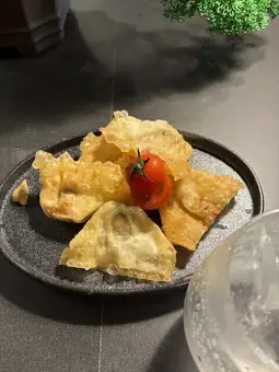 名古屋コーチン揚げワンタン