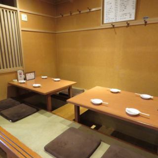 座敷は2名様～人数に合わせてご利用いただけます。各種宴会や各種ご家族の集まりなど、様々なシーンでご対応致します。また、ご予算やご希望に合わせたコースをご用意しております。ご予約の際は、お気軽に店舗までお問い合わせ下さい。