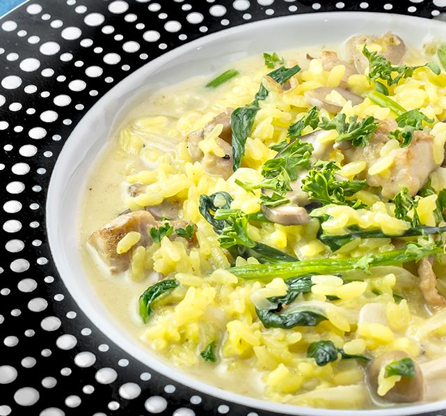 【RISOTTO】若鶏とキノコのリゾット(トマトorホワイトソース) 各