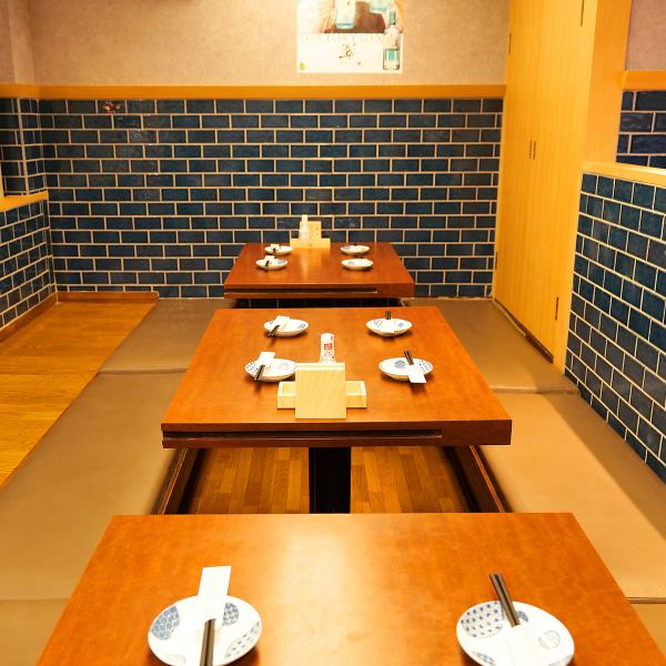 【大人数】12~16名様までの大人数でのご利用にも可能です!!少人数～団体様までご利用可能な席を完備しておりますので、様々なシチュエーションに最適です!!店舗貸切のご予約も承っておりますので、お気軽にお問い合わせください!!席数に限りがございます。早めのご予約がおおすすめです!!