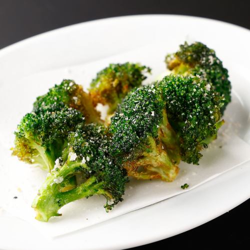 揚げブロッコリー