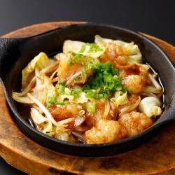 丸腸ホルモン鉄板焼き