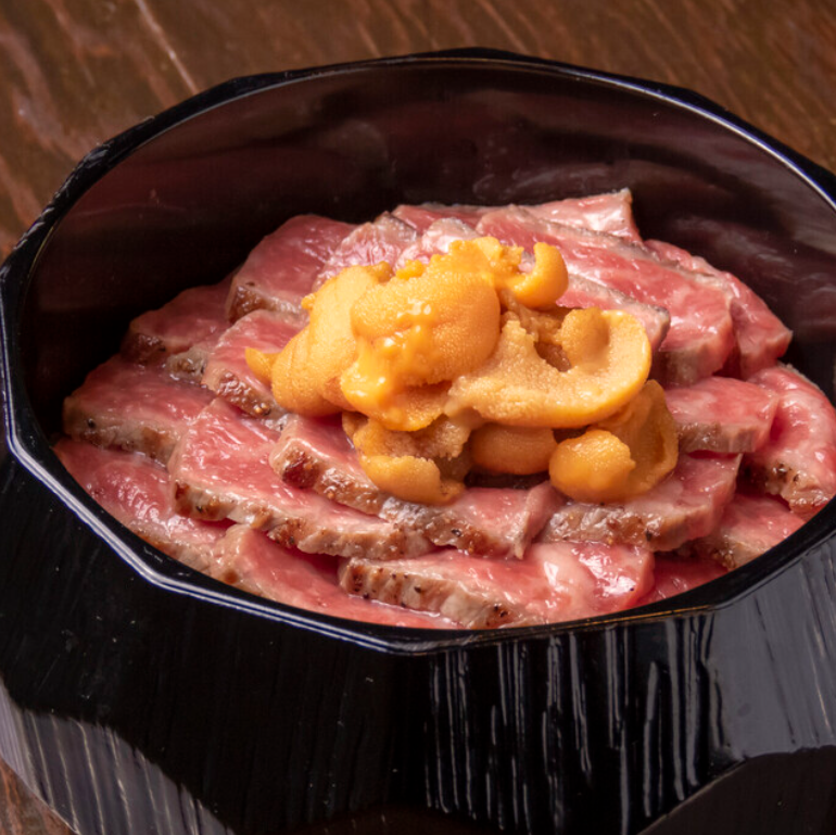 当店自慢「神戸牛のひつまぶし」は是非ご注文ください!