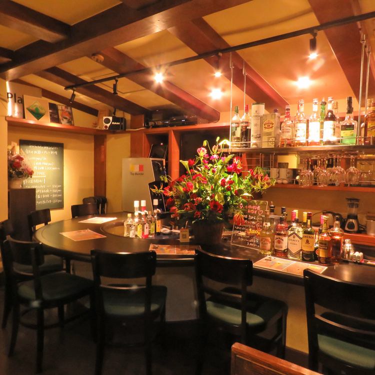 稲荷小路のカウンターBAR drink&songs SOCO ソコ【公式】