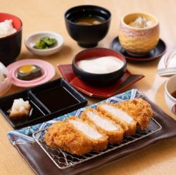 豆腐套餐～厚切熟成猪里脊肉套餐～