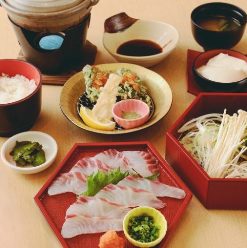 春の鯛しゃぶ鍋桜えびとしらすのかき揚げ膳