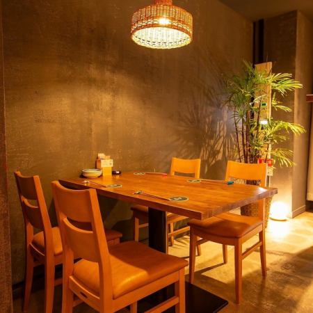 3~4분용 느긋하게 테이블석♪바 카운터와 같은 줄지어 있기 때문에 세련된 분위기 그대로 모두로 귀여워 버려 주세요★