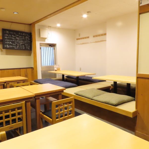 10名以上の宴会にぴったり!半個室も用意しております。