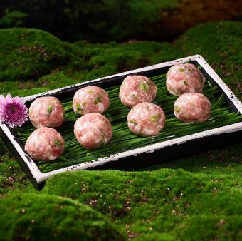 山クラゲ入リ肉団子（半分）