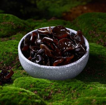 きくらげ（半分）