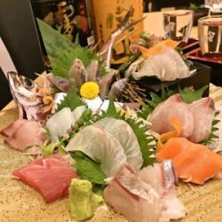 Various sashimi and carpaccio
