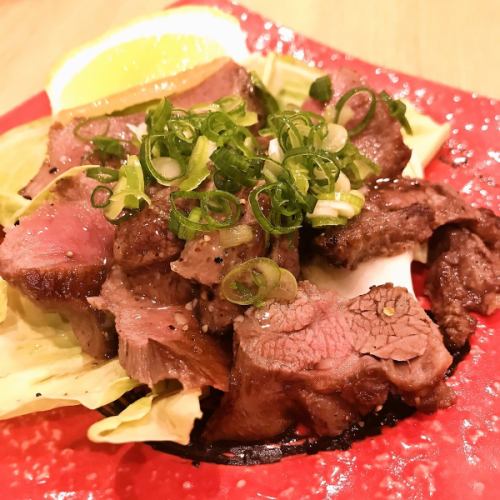 Grilled beef tongue with salt sauce