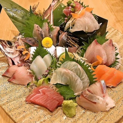 Enjoy the firm and fresh sashimi!