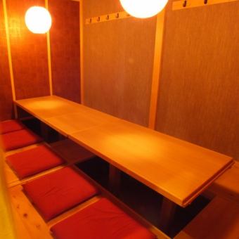 It is a private room for 10 people.We always have more than 100 kinds of drinks in our shop! We have a lot of local sake from Hiroshima.We have a wide variety of products such as shochu, beer, whiskey, fruit wine, and cocktails.Please enjoy it together with the creative Japanese cuisine of seafood specifications.