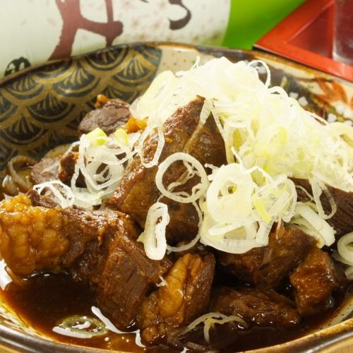 Stewed beef (with beef tongue, beef tendon, and beef shank)