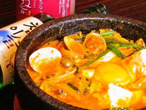 大人気のチゲ鍋◎