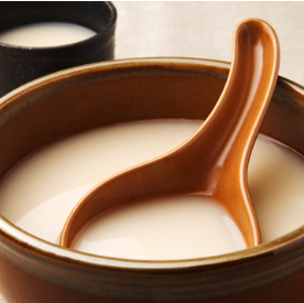 女性に嬉しい、身体に優しいオリジナルカクテル