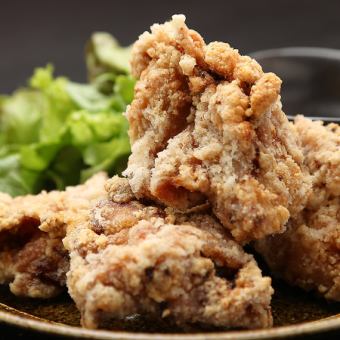 [Easy Course] 8 dishes including fried chicken and seafood tartare + 120 minutes [all-you-can-drink] ⇒ 3,500 yen (tax included)