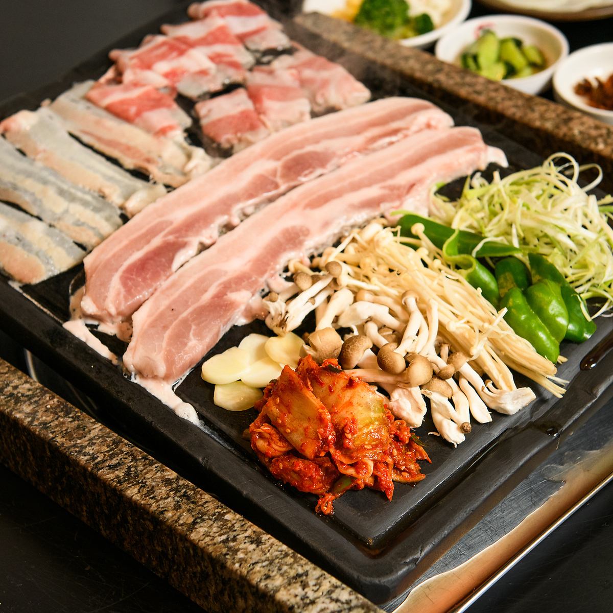 【水曜レディースDay】3時間食べ飲み放題コースが3740円(税込)！