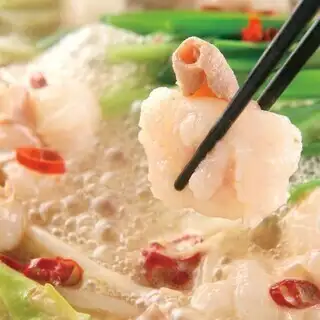 【博多もつ鍋コース】～オードブルから〆のちゃんぽん麺まで揃っています～