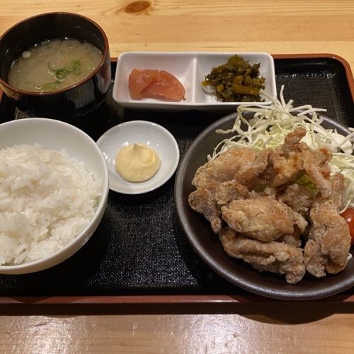 唐揚げ定食