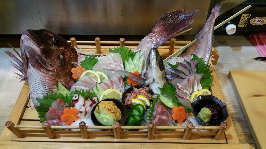 Assorted sashimi << Random >>