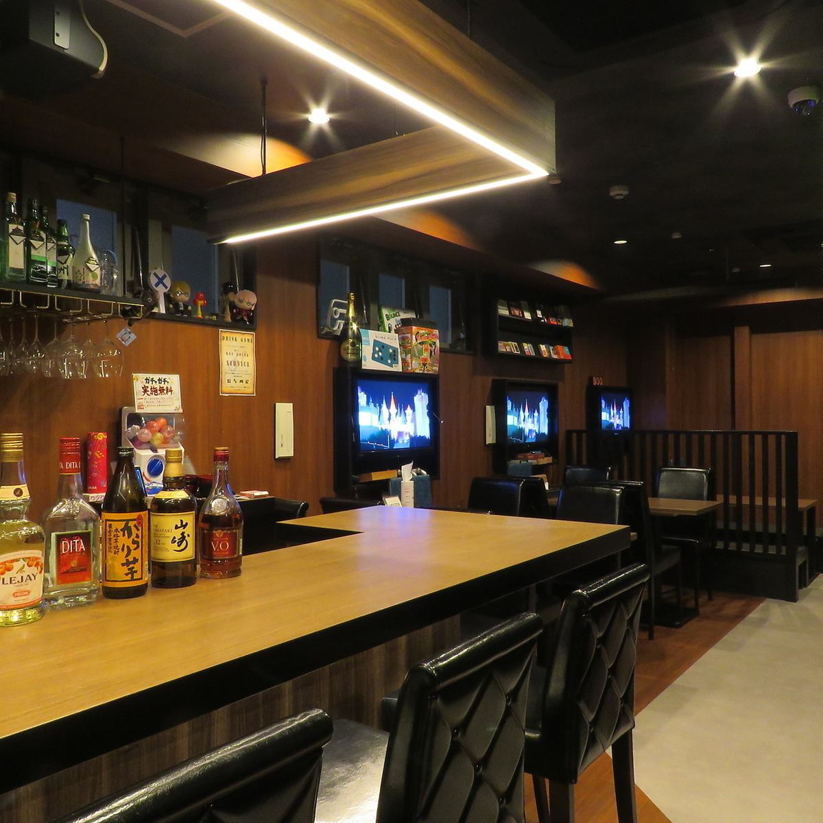 船橋駅から徒歩3分！二次会やゲーム好きの友人とワイワイ楽しめるゲームバーです♪