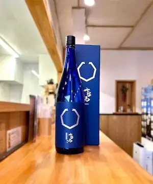 July 4th

We have only one table left today (counter seating only).

There are still seats available for tomorrow, Sunday the 5th.
We look forward to your reservation and visit!

Also, this summer we have received a variety of summer sake and limited-edition sake from various parts of Shimane Prefecture.

We have prepared these four brands for you this time.

・ Homare Iketsuki Junmai Sakonishiki
Li Bai's Yamata no Orochi
・ Nanakanba Junmai Daiginjo
Tsukiyama Innovation Apple

We will continue to receive a steady stream of seasonal and limited-edition sakes in the future.

We offer different brands of sake depending on the day's course and dishes, so it's a surprise which brand you'll encounter each day.

Please enjoy our midsummer course with local Shimane sake.

・Saturday, July 4th... 1 seat remaining (counter seating only)
・Sunday, July 5th... 3 spots remaining
・July 7th (Tue)... 3 groups remaining
・Wednesday, July 8th... 3 spots remaining
・Thursday, July 9th... 3 spots remaining
・July 10th (Fri)... 2 groups remaining
・July 11th (Sat)...1 spot remaining
・Sunday, July 12th... 3 spots remaining

[Shimane Local Sake: Summer and Limited Edition Sake Now Available | Kikuna Restaurant/Japanese Cuisine/Shabu-Shabu]
A hidden restaurant near Kikuna Station in Yokohama
Izumo Chisouen Shabu-shabu Noren
Reservations required/Limited to 3 groups per day.
Please make your reservation via the link in our profile.

#Japanese food
#Shimane local sake
#limited sake
#summer sake
#Reservation required