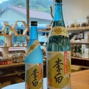 10月22日

10月も残りわずかとなりました。

少しずつ秋も深まり、温かいお料理やお酒がより美味しく感じられる季節になってまいりましたね。

秋の訪れとともに入荷した季節限定の「ひやおろし」も、残りわずかとなってきました！🍶

ひと夏を越して熟成し、まろやかな旨味が増した秋ならではの日本酒。

銘柄も順次入れ替えながらご提供しておりますので、どのひやおろしに出会えるかは、その日のお楽しみ。

ぜひこの機会に、秋のお料理とともにご賞味くださいませ。

そして、平日のお食事には新たにスタートした**「雲南 -UNNAN-」6,600円（税込）**がおすすめです！

メインコースよりも品数やボリュームを抑え、島根の食材を使った八寸や旬魚のカルパッチョ、奥出雲豚のしゃぶしゃぶ、〆の出雲そば、甘味までお楽しみいただけます。

お食事を中心に楽しみたい方にも、軽く一杯飲みながら過ごしたい方にも、ちょうどよいコースとなっております。

平日のゆったりとしたお食事に、ぜひご利用くださいませ。

また、11月からの「初冬コース」も先行予約受付中です！ 🍁

旬の食材を取り入れた八寸や出雲おでん、季節の肉料理・魚料理、温かい焼きあご出汁のしゃぶしゃぶなど、初冬ならではの島根の味覚をご用意しております。

10月末までの先行予約で5％OFF！

各種グルメサイトよりご予約いただけますので、ぜひこの機会にご利用くださいませ。

・10月22日（木）…残り2組
・10月23日（金）…残り2組（カウンターのみ）
・10月24日（土）…残り1組（カウンター・2名様のみ）
・10月25日（日）…残り3組
・10月27日（火）〜30日（金）…各日残り3組
・10月31日（土）…臨時休業

【秋のひやおろし＆初冬コース先行予約受付中｜菊名 レストラン／和食／しゃぶしゃぶ】

横浜・菊名駅近くの隠れ家レストラン
出雲馳走縁 しゃぶしゃぶ暖簾
完全予約制／1日3組限定。
ご予約はプロフィールのリンクよりお願いいたします。

#ひやおろし
#予約
#初冬コース
#菊名レストラン
#しゃぶしゃぶ
