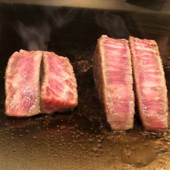 【런치 한정】흑모 일본소 샐러드 스테이크 런치