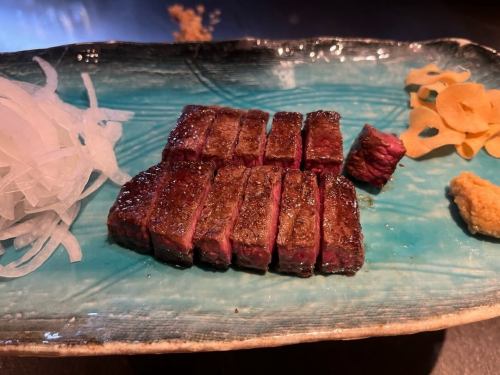 This is Teppanyaki Tamayura.
We will be offering a Christmas special dinner (17,000 yen) for two days only, on December 24th and 25th, 2025.
We still have seats available for the 25th.
We look forward to your visit.
Teppanyaki Tamayura
1-26-1-317 Kamimeguro, Meguro-ku
Nakameguro Atlas Tower Annex 3F
📞03-5724-3777
Closed every Monday (if Monday is a public holiday, the following Tuesday)
#Teppanyaki Tamayura
#Nakameguro Gourmet
#NakameguroDinner
#NakameguroLunch
#Nakameguro Steak
#teppanyaki
#ChristmasDinner
#Teppanyaki
#Nakameguro food
#Tamayura